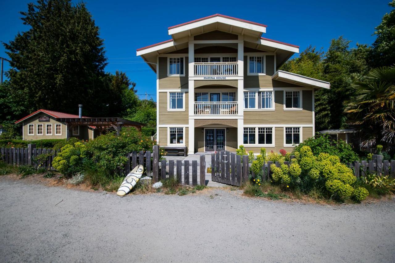 Willa Iconic 3-Story Waterfront 'Marina House' W/ View Gibsons Zewnętrze zdjęcie